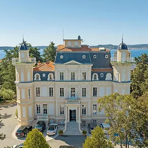 3* Hotel Les Tourelles